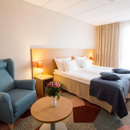 Viimsi & Waterpark Hotel 4*